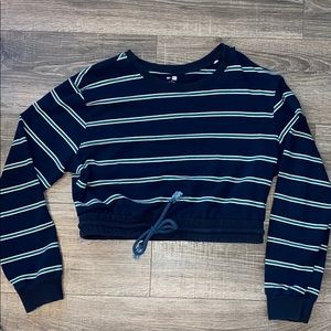 American eagle cropped long sleeve